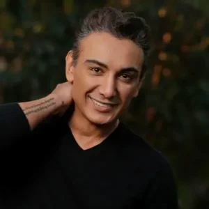 شادمهر عقیلی